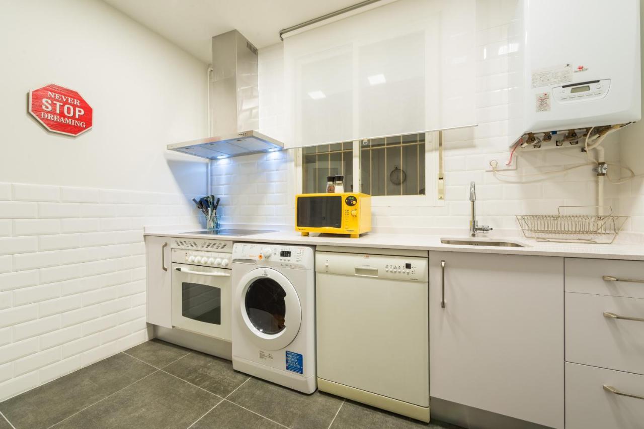For You Rentals Free Wifi Apartment Temporal Malasana Madrid Center Mal27 Eksteriør bilde