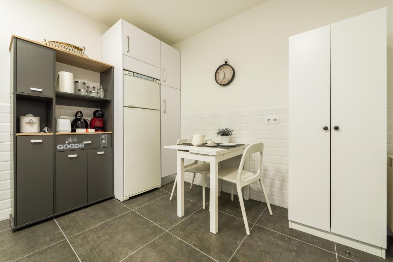 For You Rentals Free Wifi Apartment Temporal Malasana Madrid Center Mal27 Eksteriør bilde